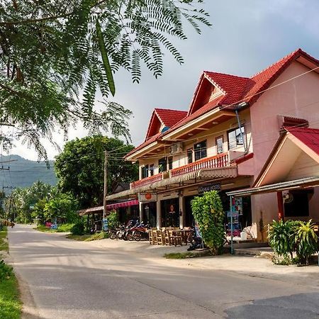 Baan Kai Hostel Baan Khai Exteriér fotografie