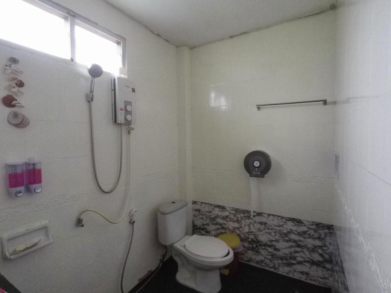 Baan Kai Hostel Baan Khai Exteriér fotografie